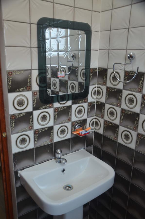 Hotel Pyara Palace ガヤー 部屋 写真