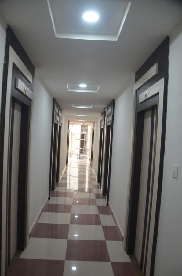 Hotel Pyara Palace ガヤー 部屋 写真